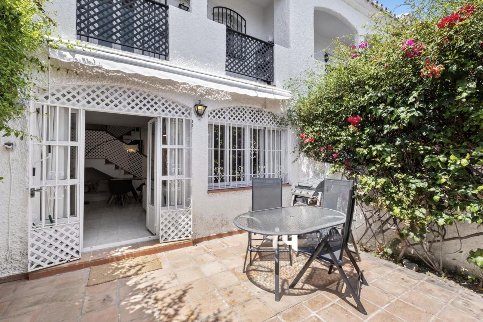 Villa Casa Lena Town House With Pool Nerja Esterno foto